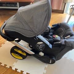  doona ドゥーナ チャイルドシート&ベビーカー isofixの画像