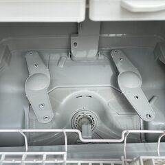 Panasonic NP-TH1-W 食器洗い乾燥機 食洗 2018年製の画像