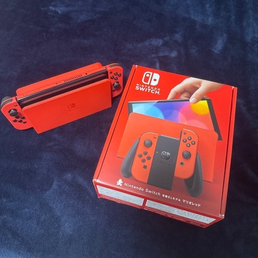 ニンテンドースイッチ　有機EL 赤