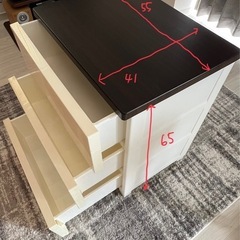 ３段衣装ケースの画像