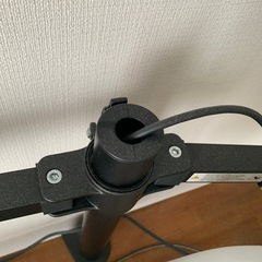 モニターアーム　デュアルモニター　Amazonにて購入の画像