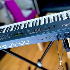 Roland JV-30  ビンテージシンセサイザー の画像