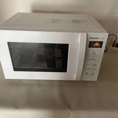 パナソニック Panasonic 電子レンジ NE-FL100-W 2021年製の画像