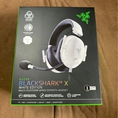 Razerのキーボードとヘッドセット
の画像