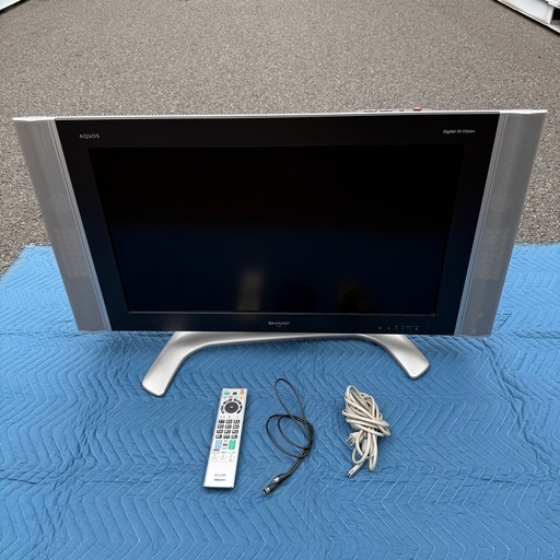 シャープ 32インチ テレビ B-CASカード付属 無料】SHARP 32インチ液晶カラーテレビ B-CAS・アンテナケーブル