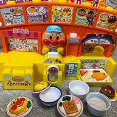 アンパンマン　フードコート　寿司屋　レジの画像