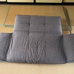 ソファー2人掛けの画像