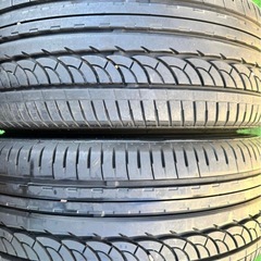 215/45r18アルミホイールとタイヤの画像