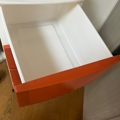 収納ボックスの画像