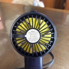 2WAY ハンディー扇風機　風量2段階の画像