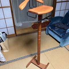 ハンガーラックの画像