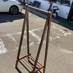 美原店　ハンガーラック　木製 の画像