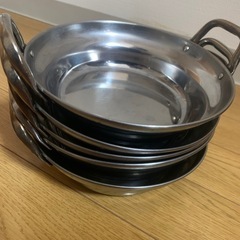 中古　1人用鍋5枚セットの画像