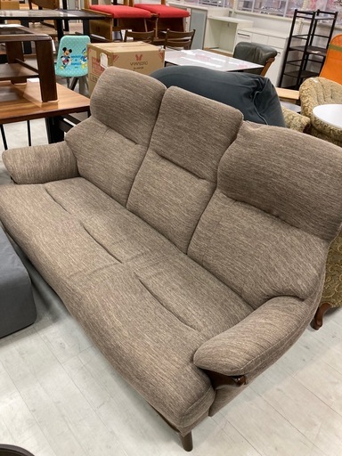 取りに来れる方限定！ニトリの３人掛けソファーです！