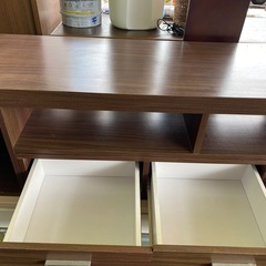 テレビボードの画像