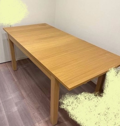 IKEA 伸長式ダイニングテーブル BJURSTA（ビュースタ）