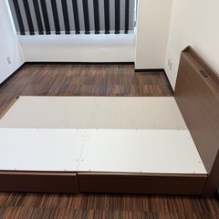 セミダブルベッドの画像