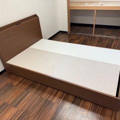 セミダブルベッドの画像