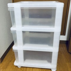 衣装ケース3段 キャスター付きの画像