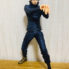 呪術廻戦フィギュアの画像