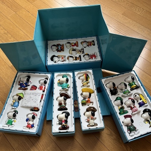 スヌーピー ワールドツアー】フィギュア全28種セット