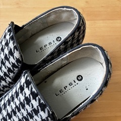 LEPSIM ソールアップパンプスの画像