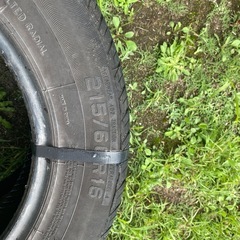 エクストレイル他　215/60r/16　タイヤ　の画像