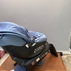 【美品】エールベベ クルット4i プレミアム BF867 ISOFIX ブルー 管理番号411の画像