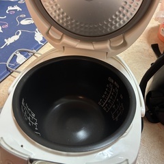 TOSHIBA IH高火力 炊飯器 5.5合炊きの画像