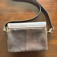 美品レザーショルダーバッグの画像