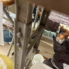 作業台 什器 工業用ミシンの足に天板を貼り付けたものの画像