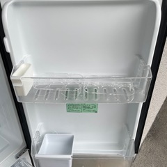 ハイセンス 【右開き】154L 2ドア ノンフロン冷蔵庫 エディオンオリジナル ダークブラウン HR-G1501の画像
