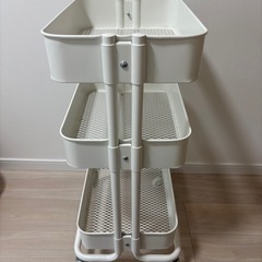 IKEA ワゴン
の画像