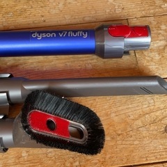 早い者勝ち　掃除機　
ダイソン　dyson v7 fluffy の画像