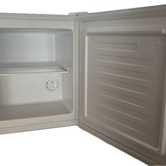 アイリスオーヤマ　冷凍庫32Lの画像