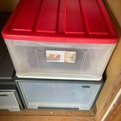 【27日処分❗️無料中古】衣装ケース5個まとめての画像