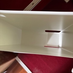 トイレットペーパー収納の画像