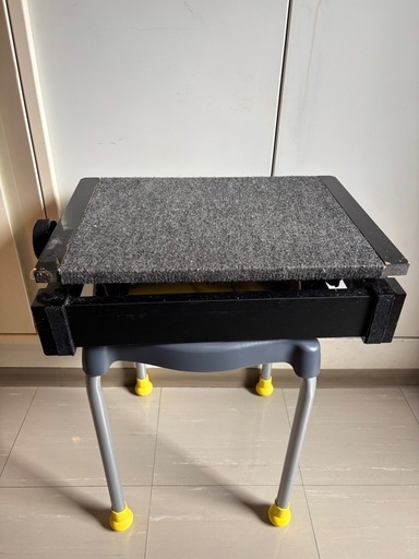 ピアノ足台　高さ調整可能