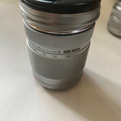 ミラーレス一眼カメラ
の画像