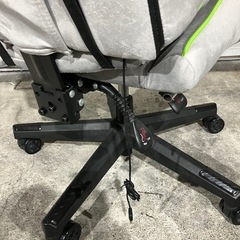 ゲーミングチェア差し上げますの画像
