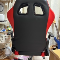 ゲーミングチェアの画像