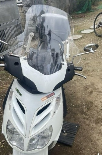 アプリリアスポーツシティ、保険2年あり、キューブ250i.加速は250最速、距離18700キロ