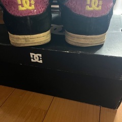 DC ハイカットスニーカーの画像