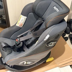 チャイルドシート　アップリカ