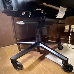 【引き取り可能な方】ゲーミングチェア・CORSAIR・レザー調の画像