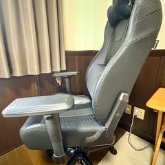 【引き取り可能な方】ゲーミングチェア・CORSAIR・レザー調の画像