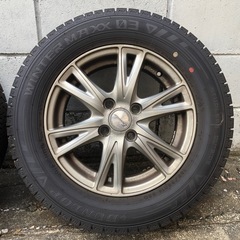 アルミホイール付きDUNLOP冬タイヤ新品近い
の画像