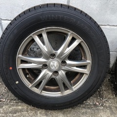 アルミホイール付きDUNLOP冬タイヤ新品近い
の画像