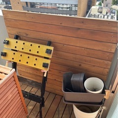 2×4材で作ったウッドデッキの画像