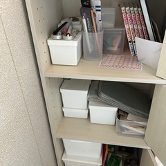 扉付き3段ボックスの画像